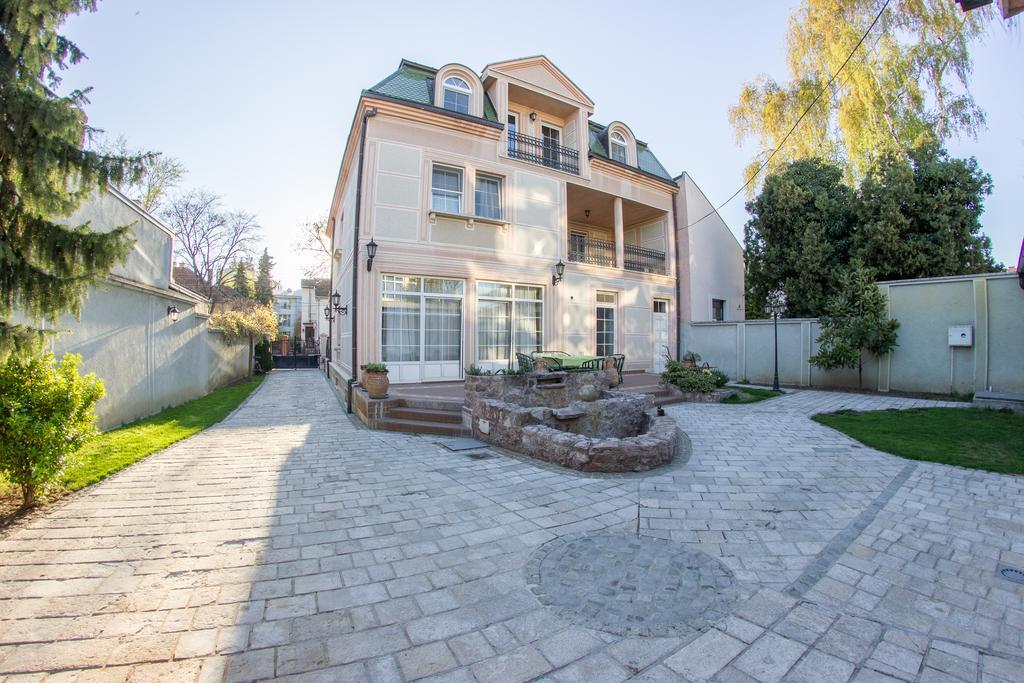 Villa Ami Novi Sad Exterior photo